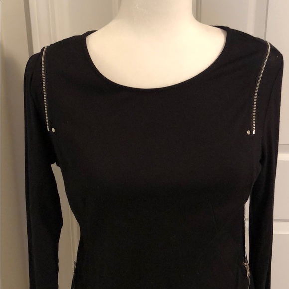 Kenneth Cole Capri Zip Shoulder Dress - Picture 8 of 8